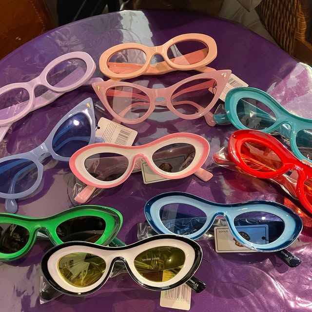 bits and bobs for sale at Sonbobs